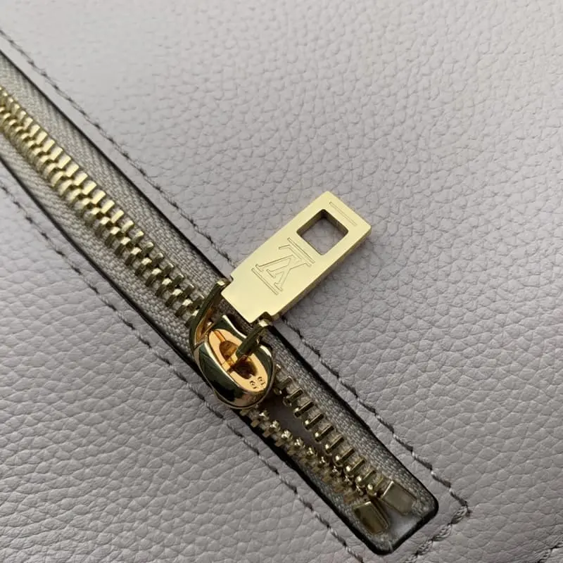 M22792 22x16x9.5cm High Quality Bags - Image 7