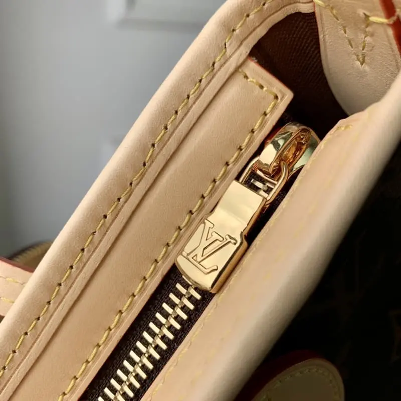 M46705 24x14x9cm High Quality Bags - Image 7