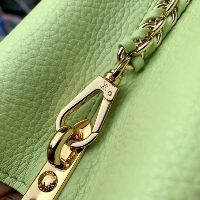 M21689 Green with White 27x18x9cm High Quality Bags - Image 7