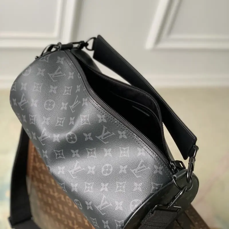 M46691 Black Flower 33x17x17cm High Quality Bags - Image 7