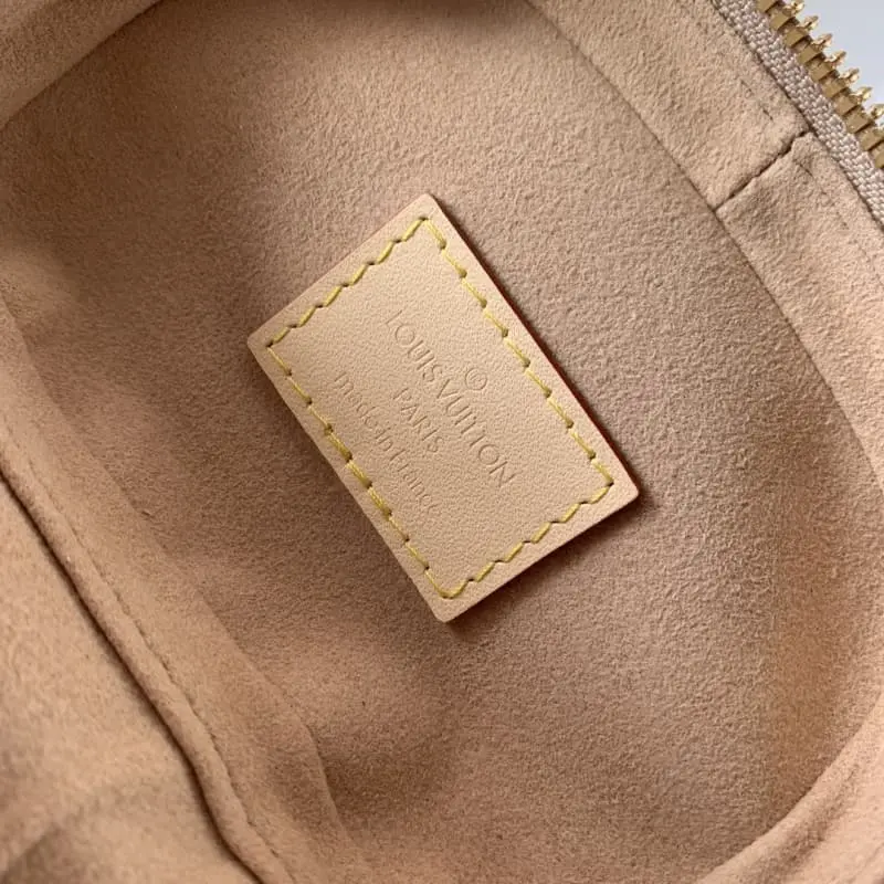 M82467 Gold 11x10x8cm High Quality Bags - Image 7