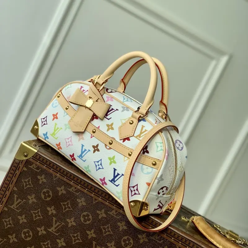 M13084 14x10x27cm High Quality Bags - Image 7