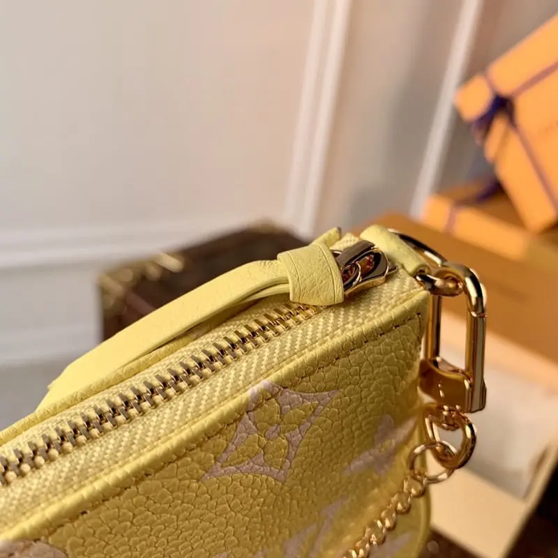 M46129 15.5x10.5x4cm High Quality Bags - Image 7