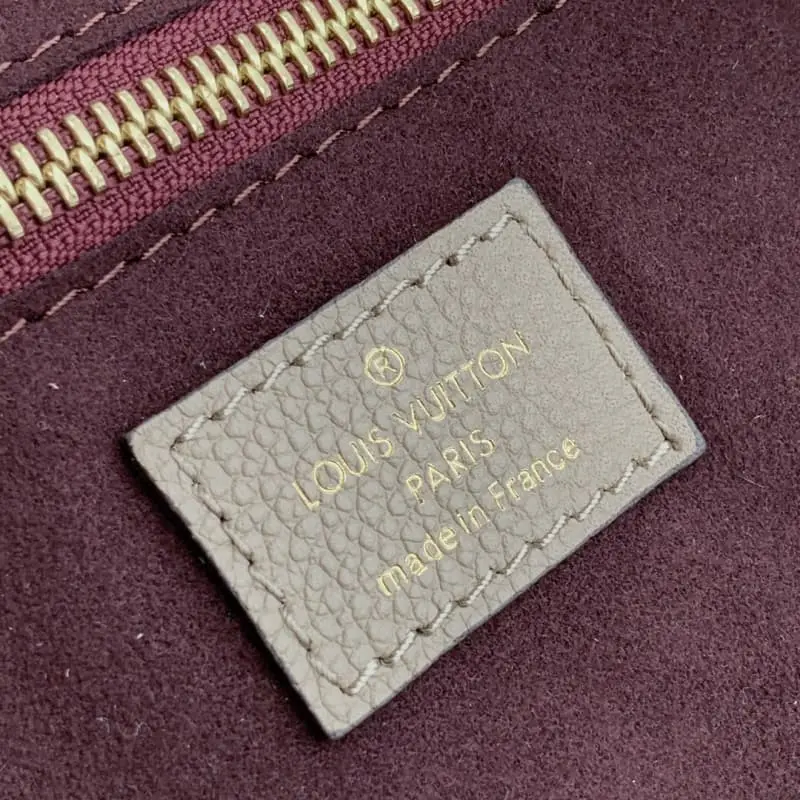 M45686 32x29x17cm High Quality Bags - Image 6