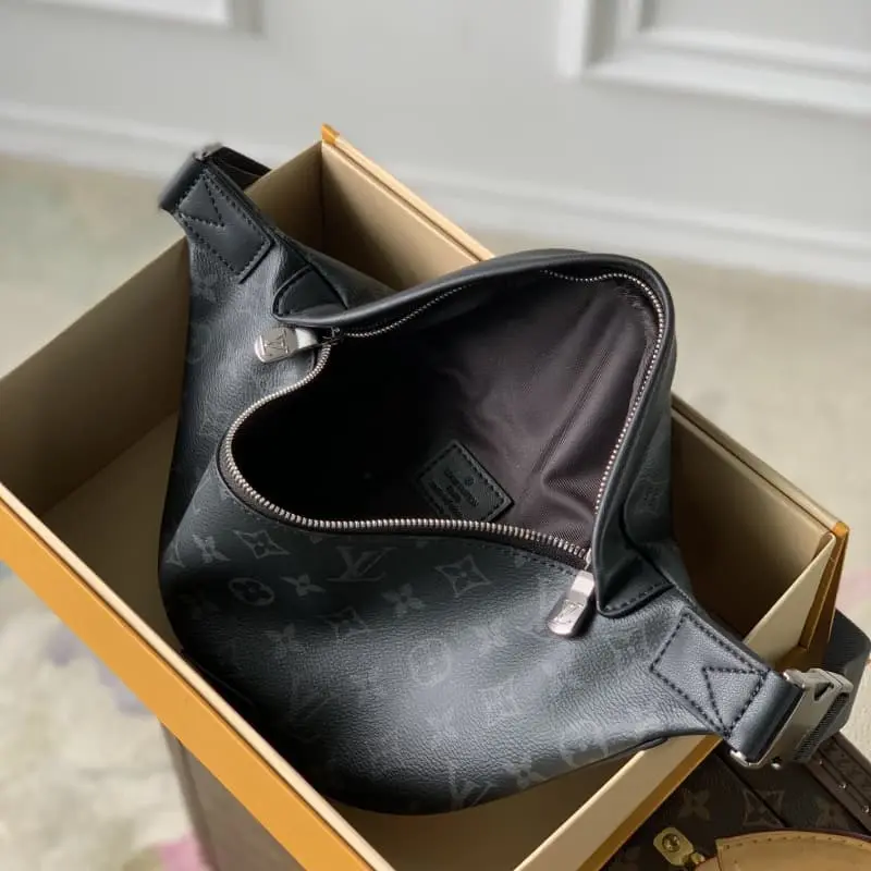 M46035 44x15x9cm High Quality Bags - Image 7