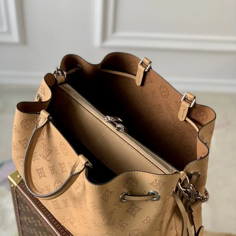 M59655 Orange 32x23x13cm High Quality Bags - Image 7