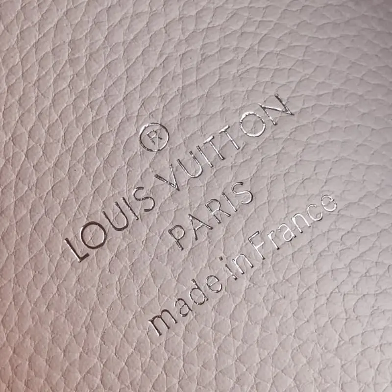 M54353 34x18x13cm High Quality Bags - Image 6