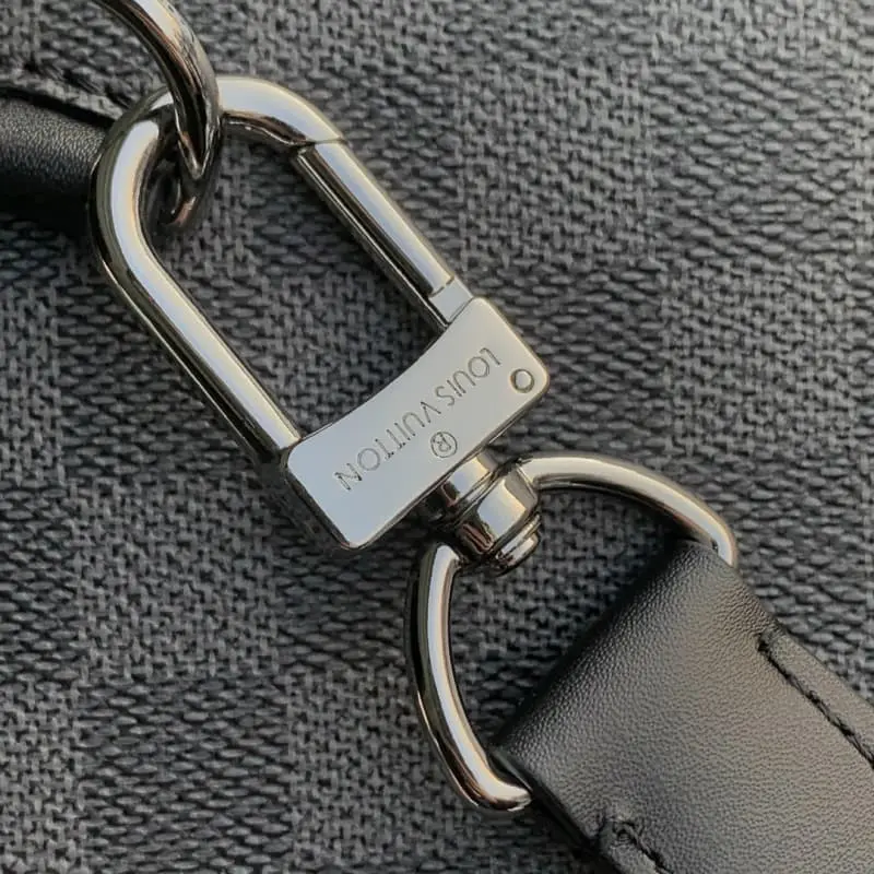 N45302 31x7x20cm High Quality Bags - Image 7