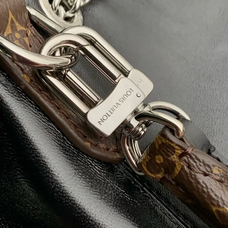 M14377 22.5x15.5x24cm High Quality Bags - Image 7