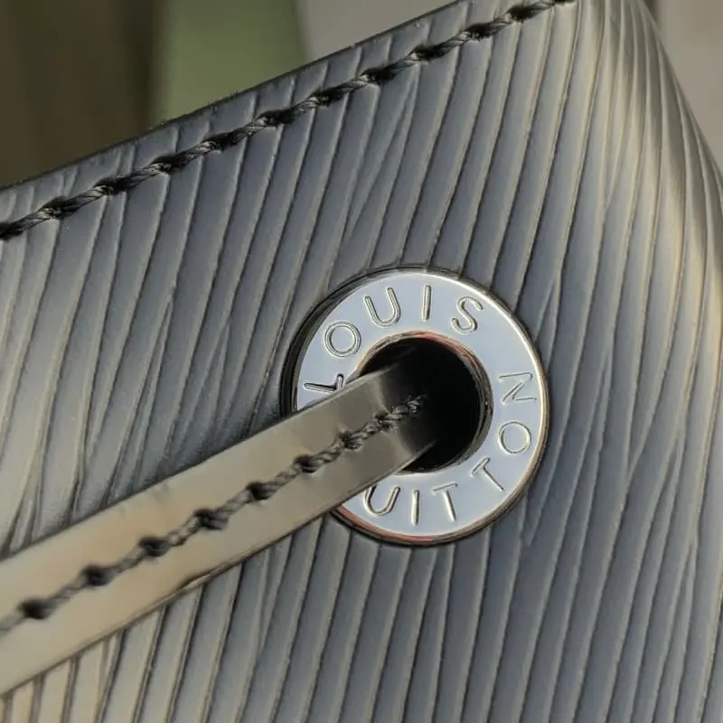 M24932 S2 27x33x20cm High Quality Bags - Image 7