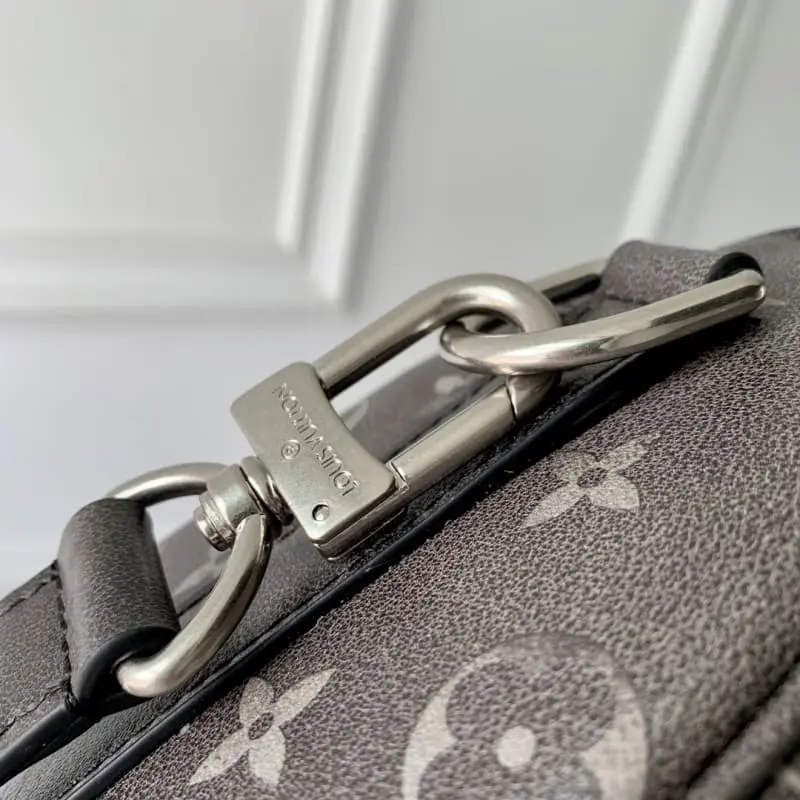 M11595 25x15x11cm High Quality Bags - Image 7