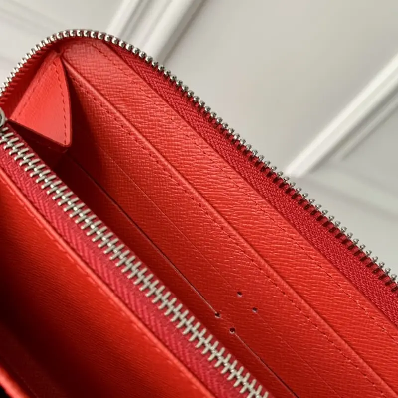 M67548 HH17 2 19x10x2cm High Quality Bags - Image 7