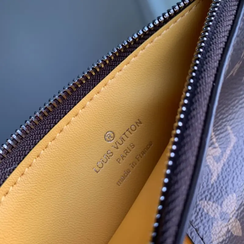 M64038 S3 8x14.5x1cm High Quality Bags - Image 7