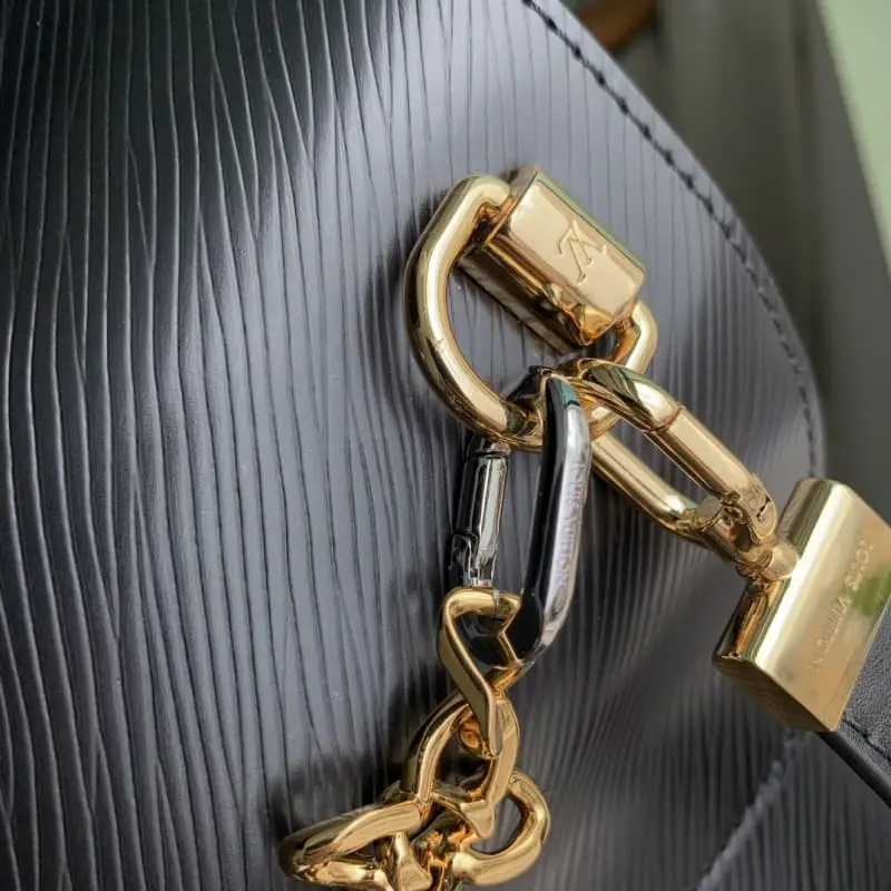 M22773 Black 23x17x9.5cm High Quality Bags - Image 7