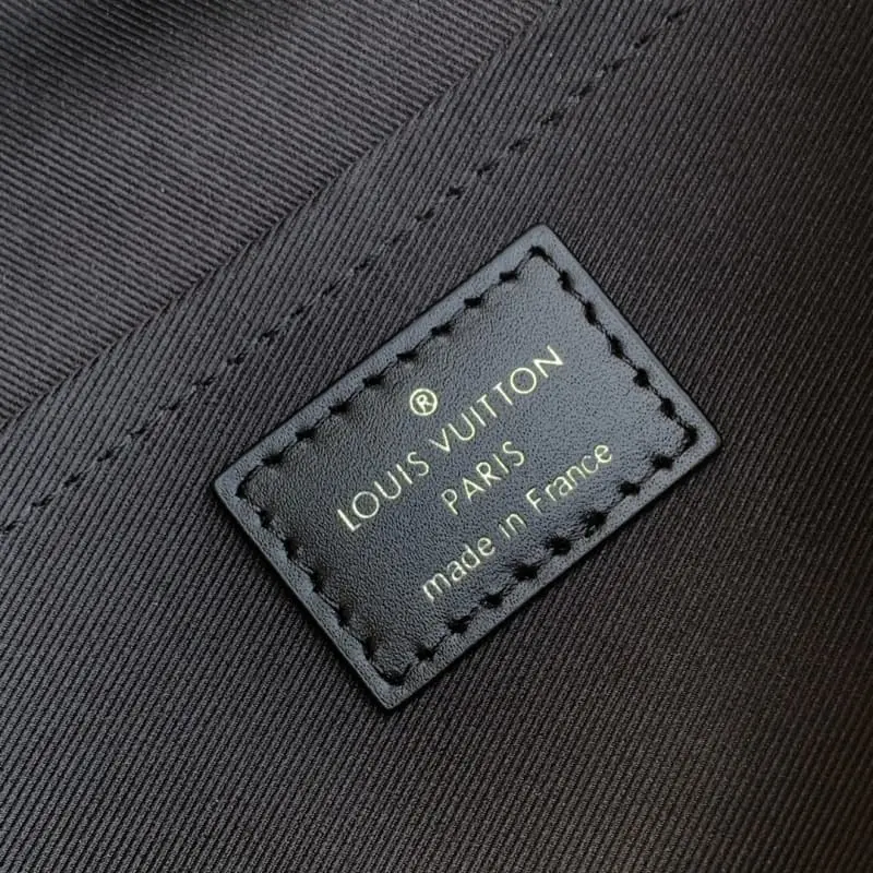 M12615 17x11x26.6cm High Quality Bags - Image 7