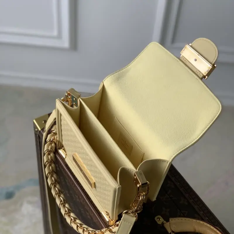 M22597 Yellow 20x15x9cm High Quality Bags - Image 7