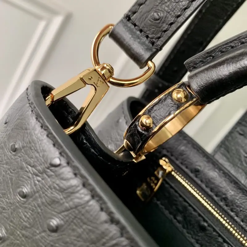 M93483 S4 31.5x20x11cm High Quality Bags - Image 7