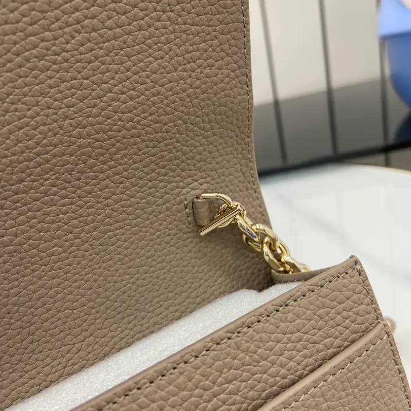 818705 CM 1 High-Quality Bags - Image 7