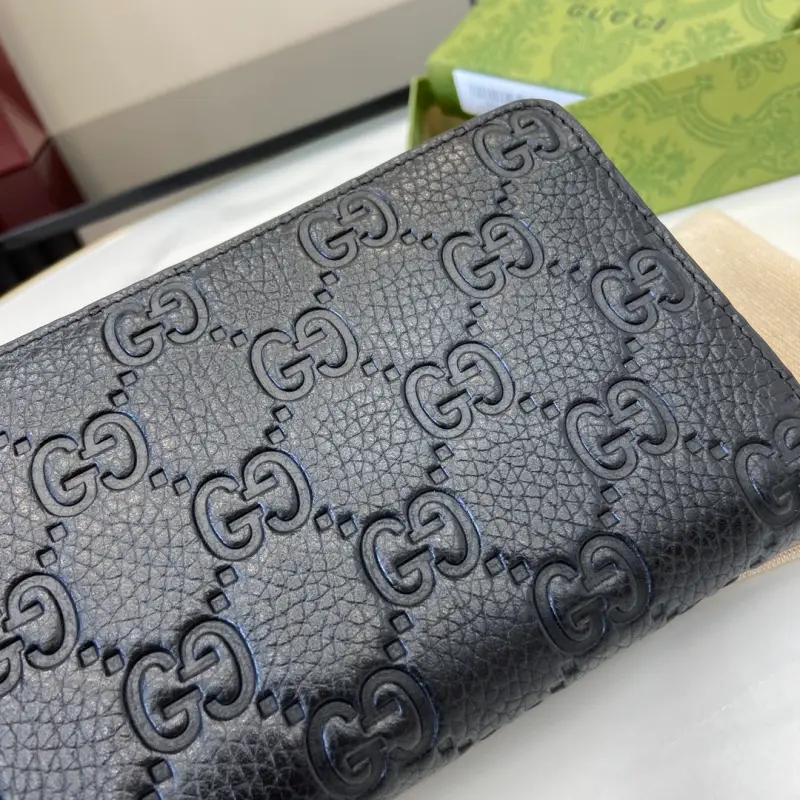 821803 CM 2 High-Quality Bags - Image 7