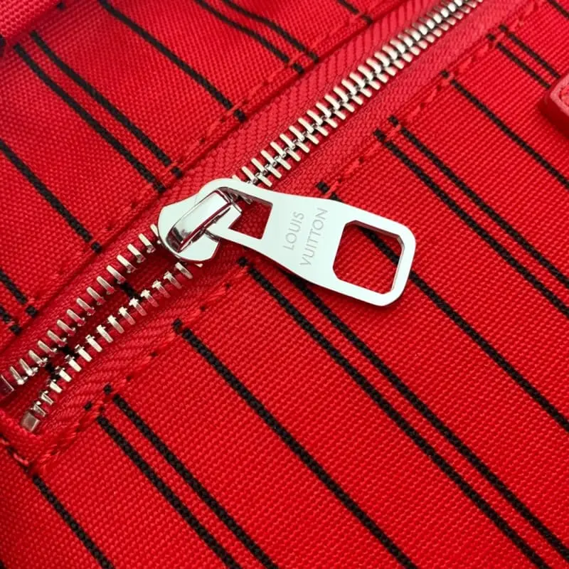 M12863 Embossed Red 28x15x16.5cm High Quality Bags - Image 7