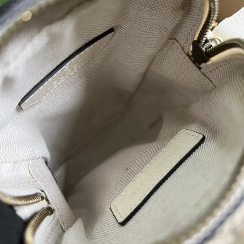 671682 CM 1 High-Quality Bags - Image 7