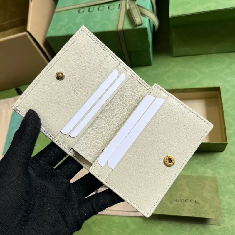 658244 CM 2 High-Quality Bags - Image 7