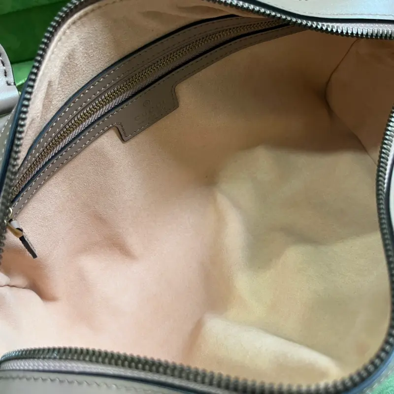 746319 CM 4 High-Quality Bags - Image 7