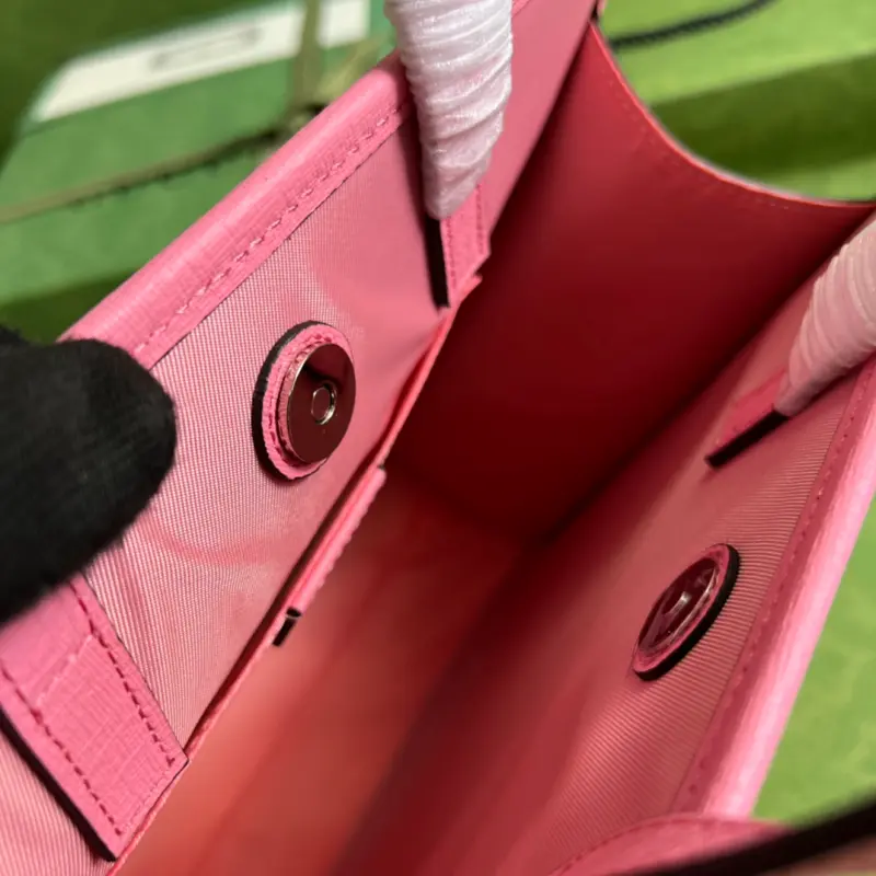 605614 CM 5 High-Quality Bags - Image 7