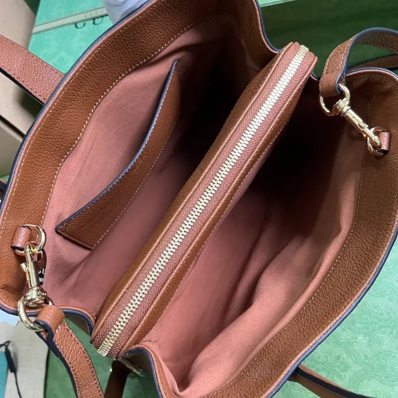 727810 CM 1 High-Quality Bags - Image 7