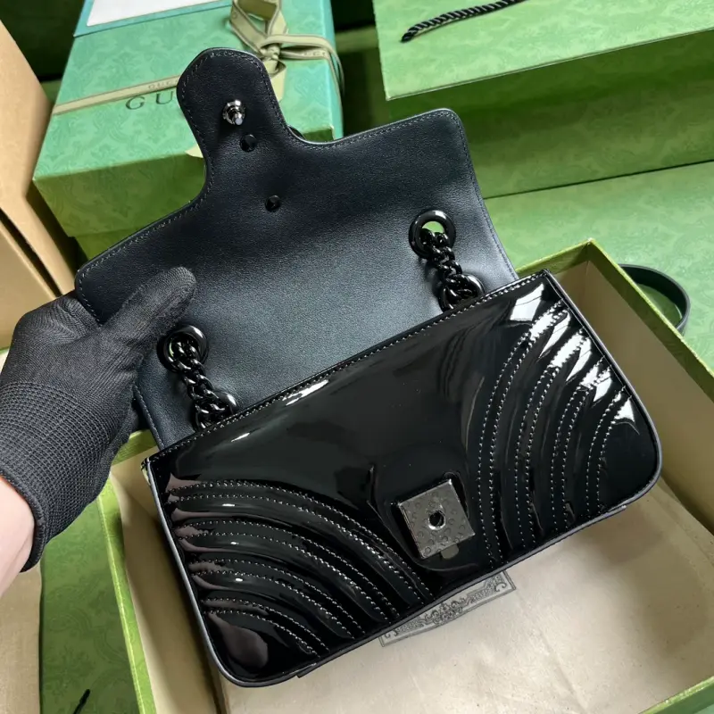 446744 CM 4 High-Quality Bags - Image 7