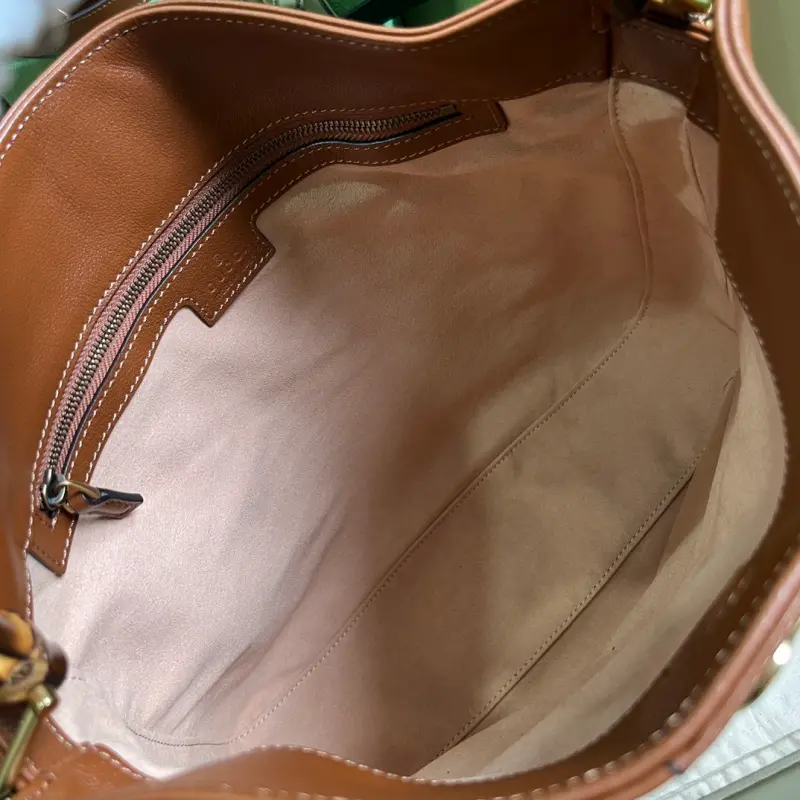 746124 High-Quality Bags - Image 7