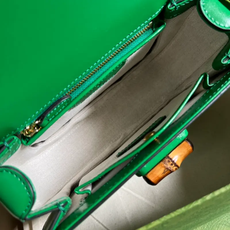 675797 CM 11 High-Quality Bags - Image 7