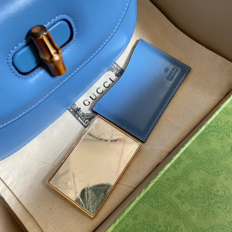 675797 CM 13 High-Quality Bags - Image 7