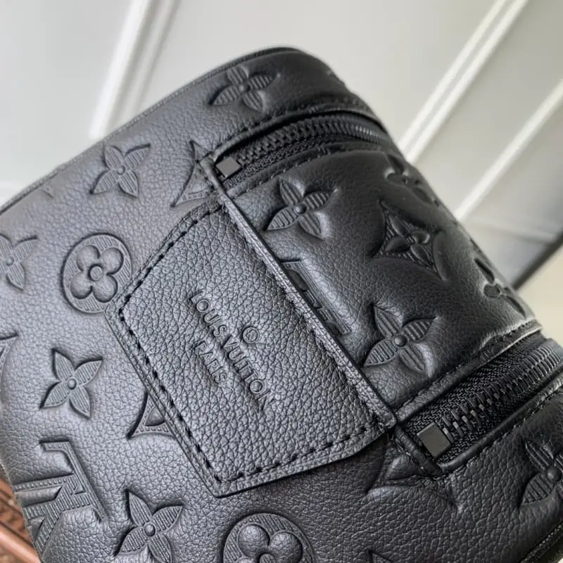 M12645 28x15x16.5cm High Quality Bags - Image 7