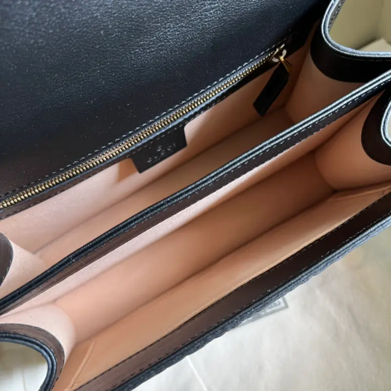 651055 CM 1 High-Quality Bags - Image 7