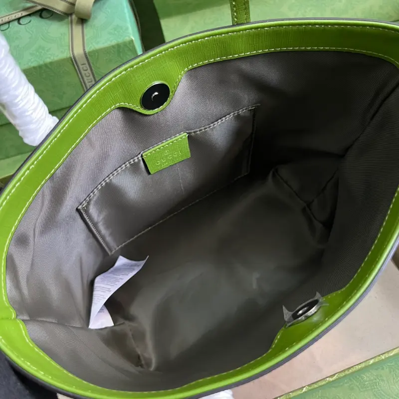 410812 CM 10 High-Quality Bags - Image 7