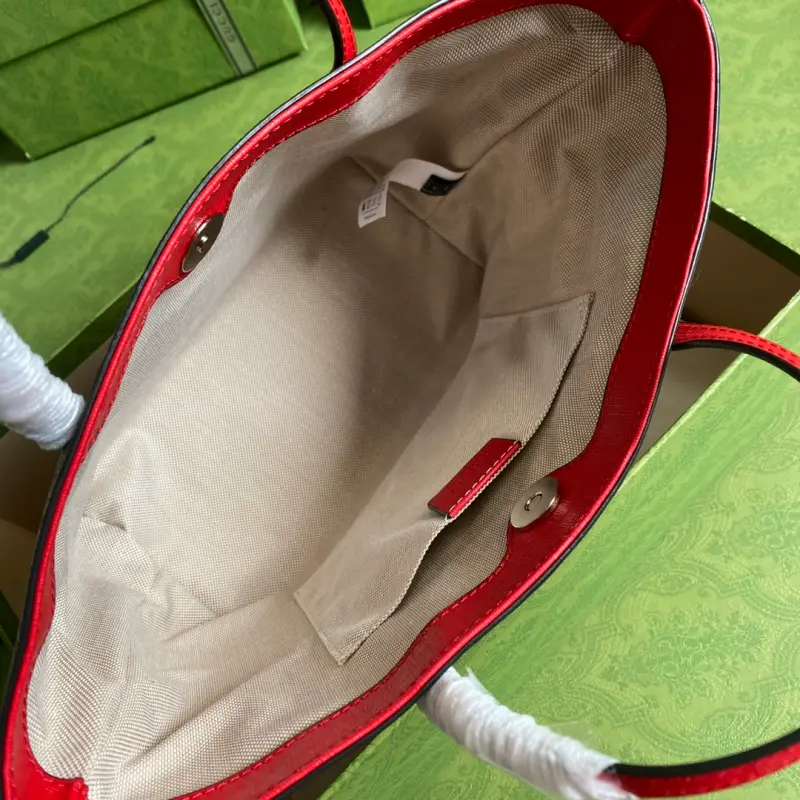 410812 CM 18 High-Quality Bags - Image 7