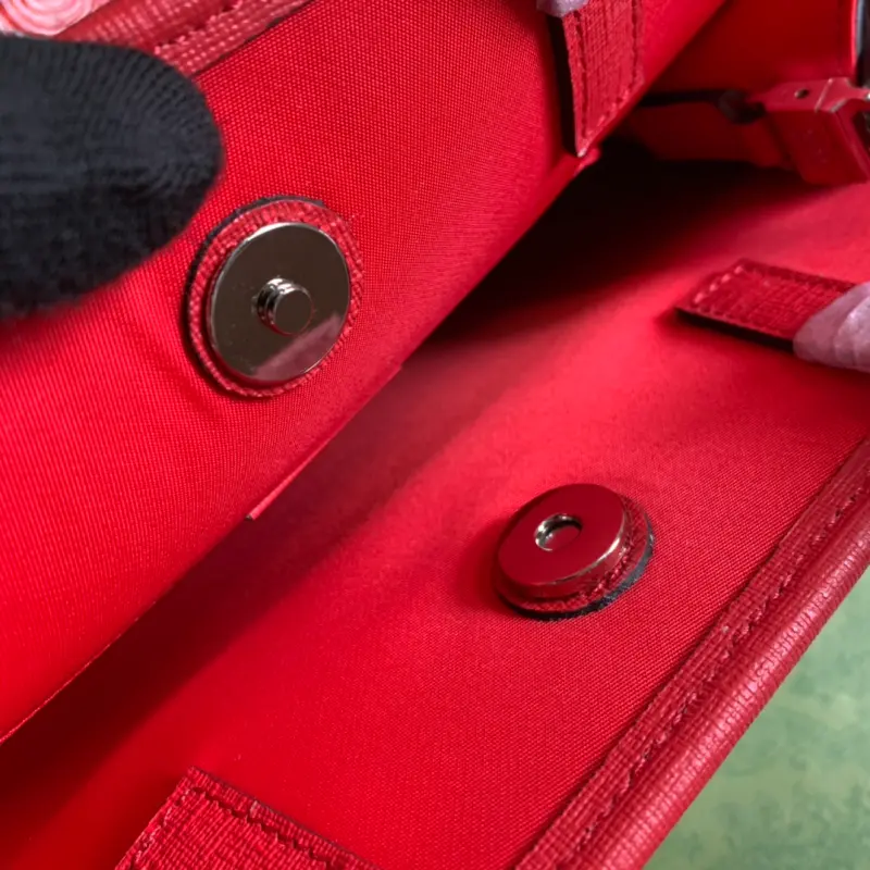 630542 CM 6 High-Quality Bags - Image 7