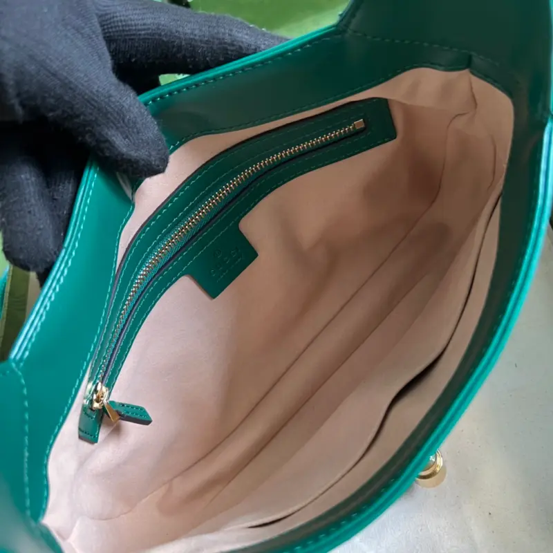 636709 CM 3 High-Quality Bags - Image 7