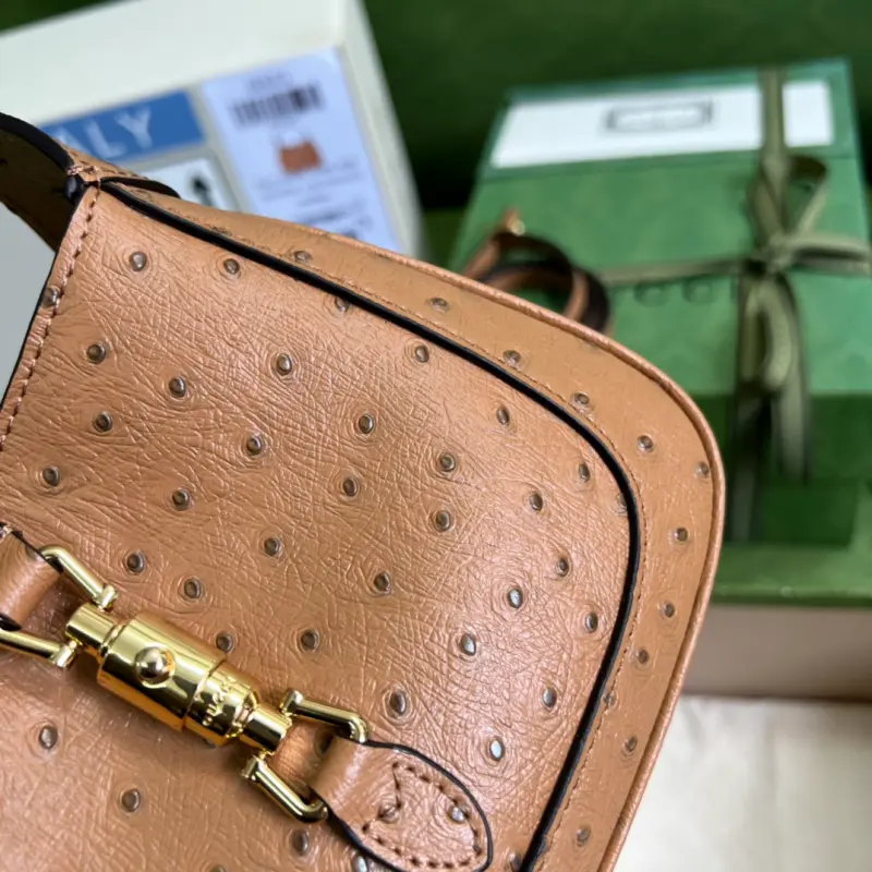 637091 CM 2 High-Quality Bags - Image 7