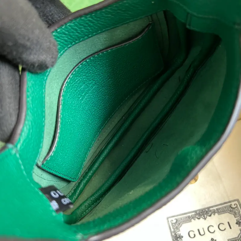 637091 CM 2 High-Quality Bags - Image 7