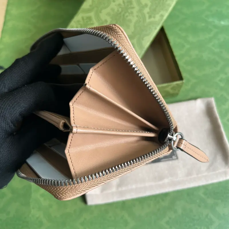 443123 CM 1 High-Quality Bags - Image 7