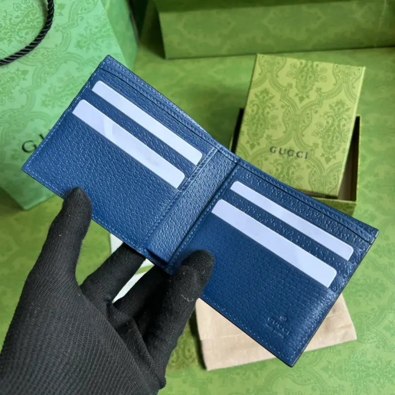 428726 CM 3 High-Quality Bags - Image 7