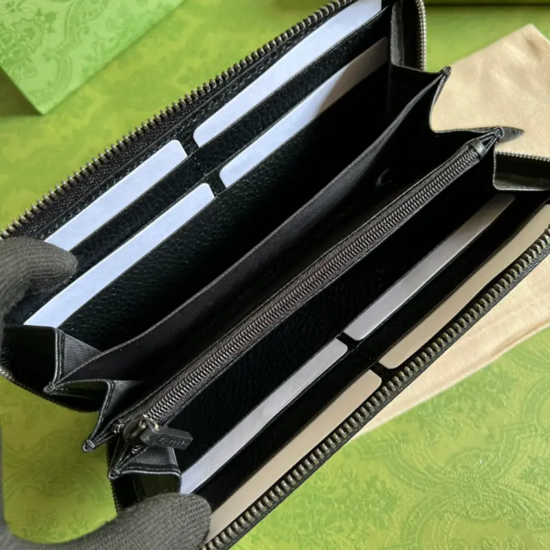 456117 CM 2 High-Quality Bags - Image 7