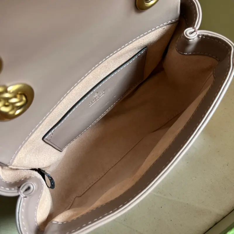 739682 CM 1 High-Quality Bags - Image 7