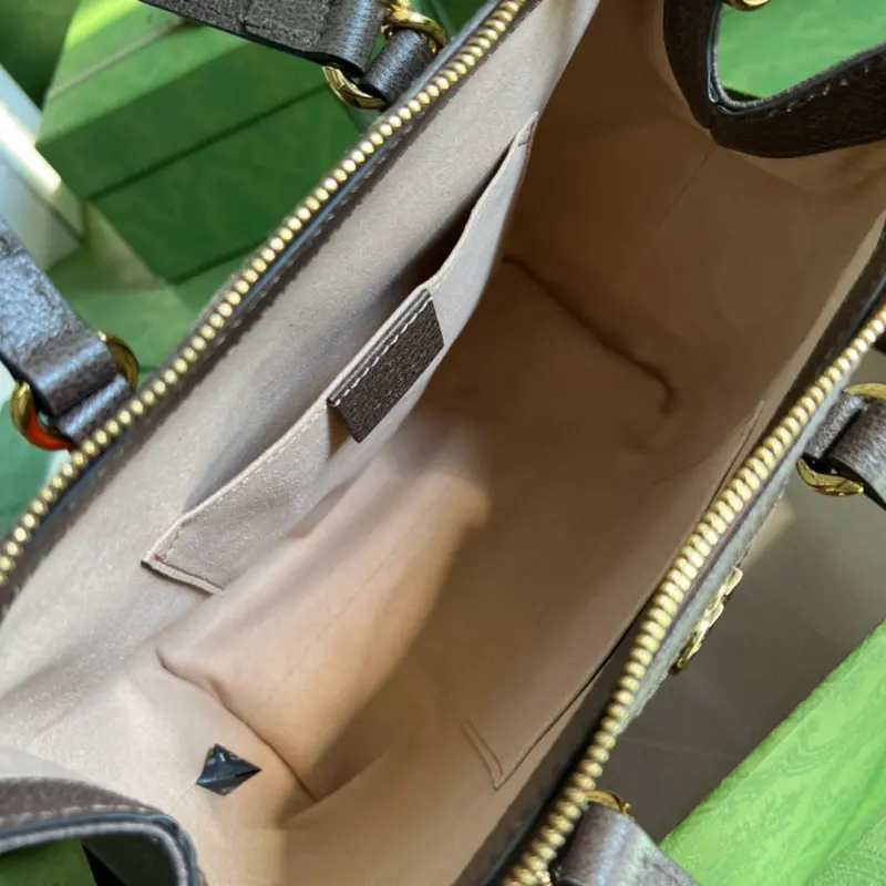 547551 High-Quality Bags - Image 7