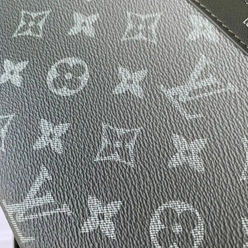 M81124 Grey Green 18.5x11x6.5cm High Quality Bags - Image 7