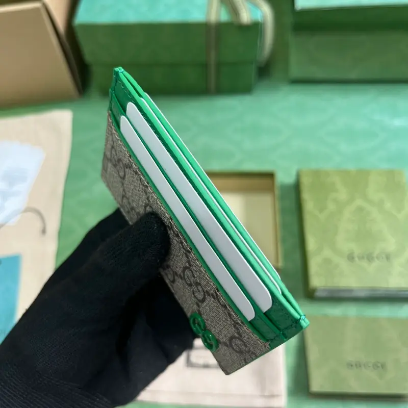 768248 CM 4 High-Quality Bags - Image 7