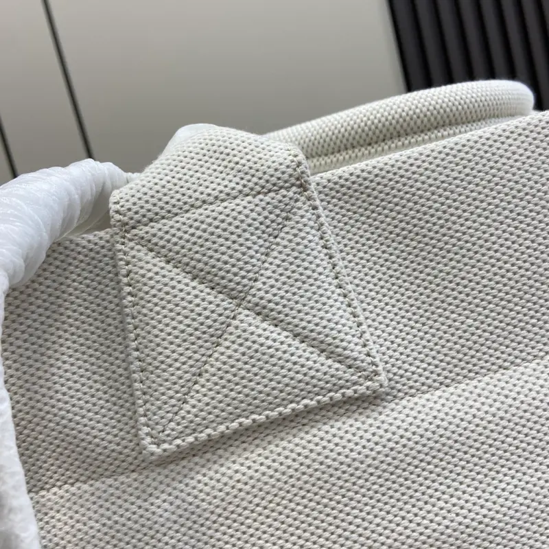 779510 High-Quality Bags - Image 7