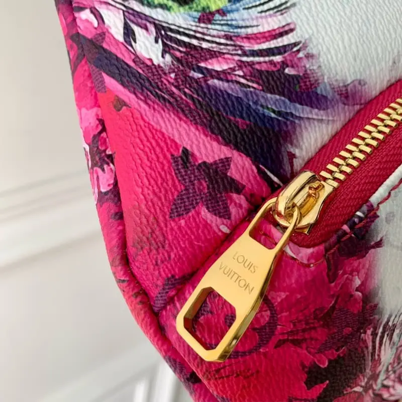 M24987 30x15x8cm High Quality Bags - Image 7